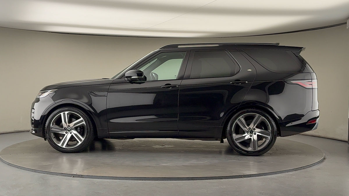 More views of Land Rover Discovery