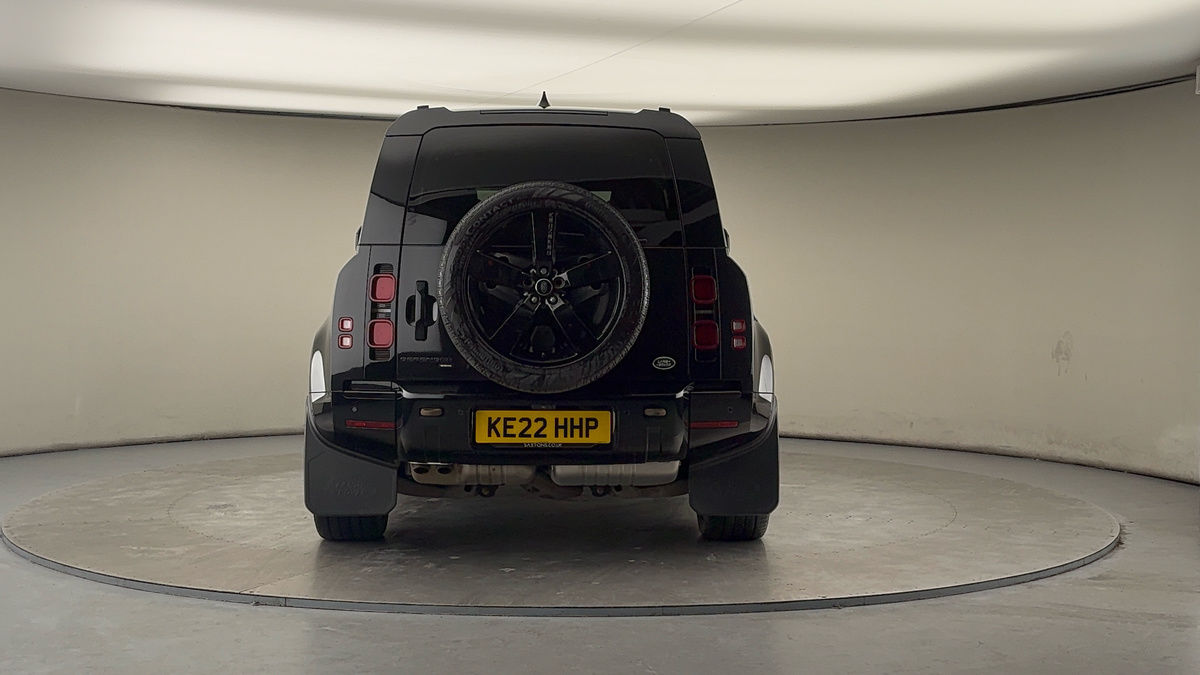 Land Rover Defender 110 Image 4