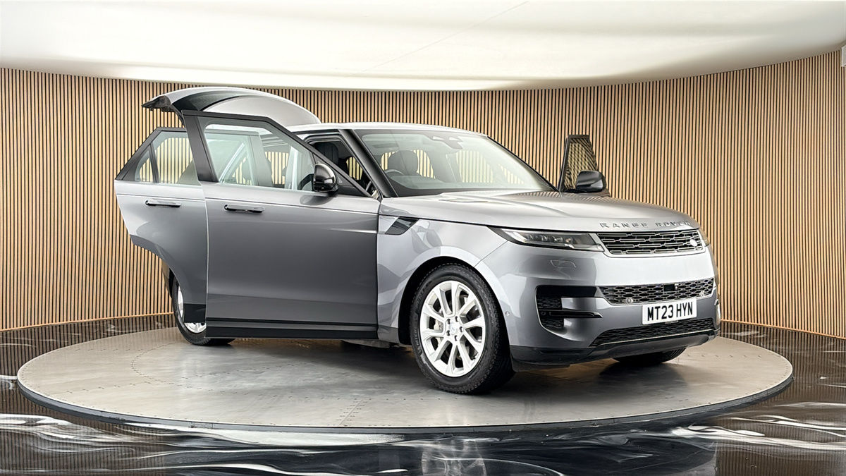 More views of Land Rover Range Rover Sport
