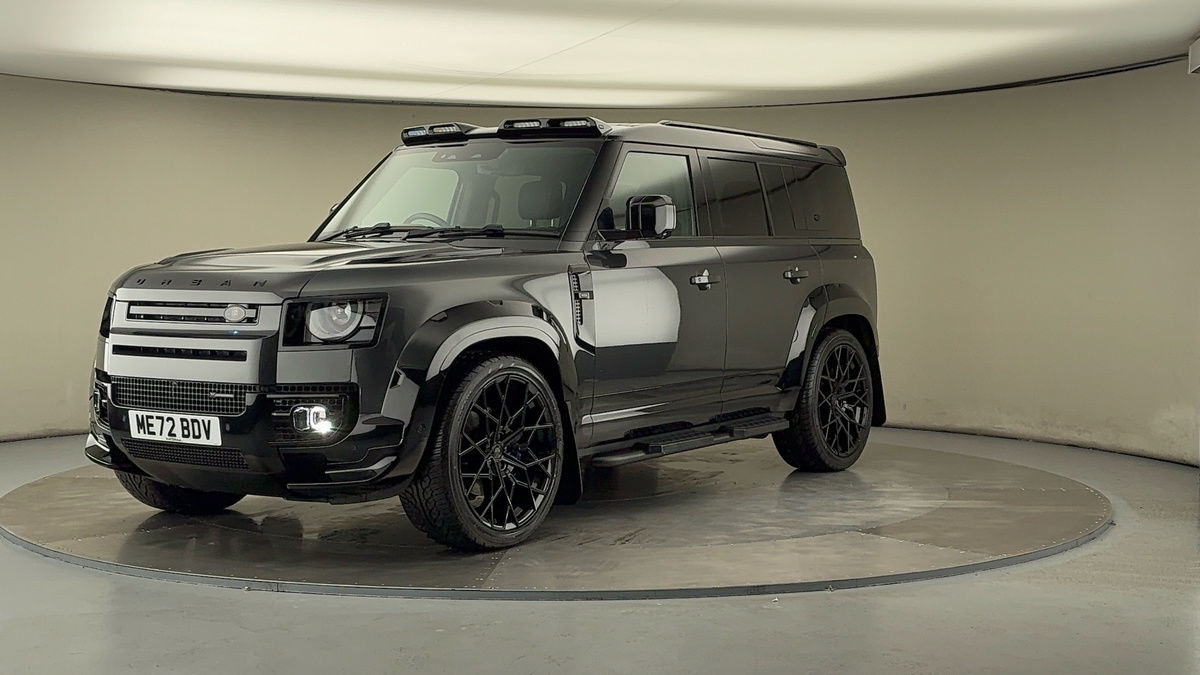More views of Land Rover Defender 110
