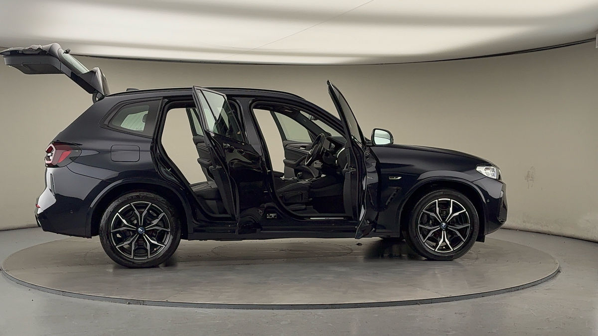 More views of BMW X3