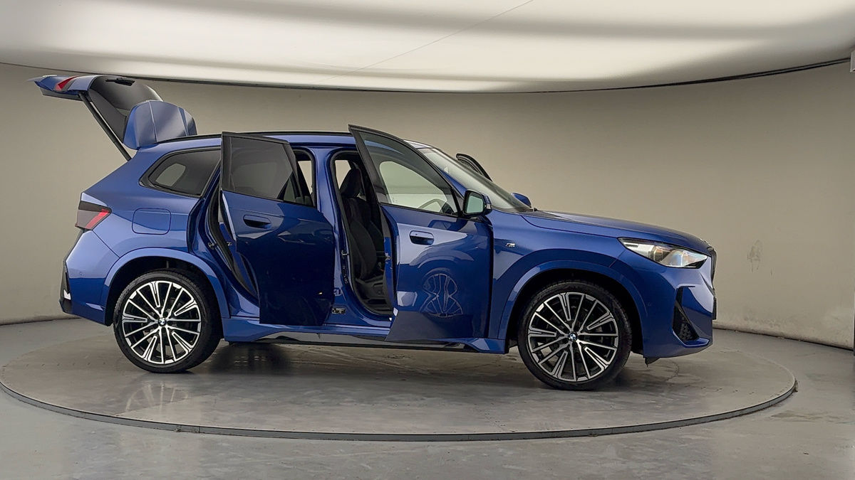 More views of BMW X1