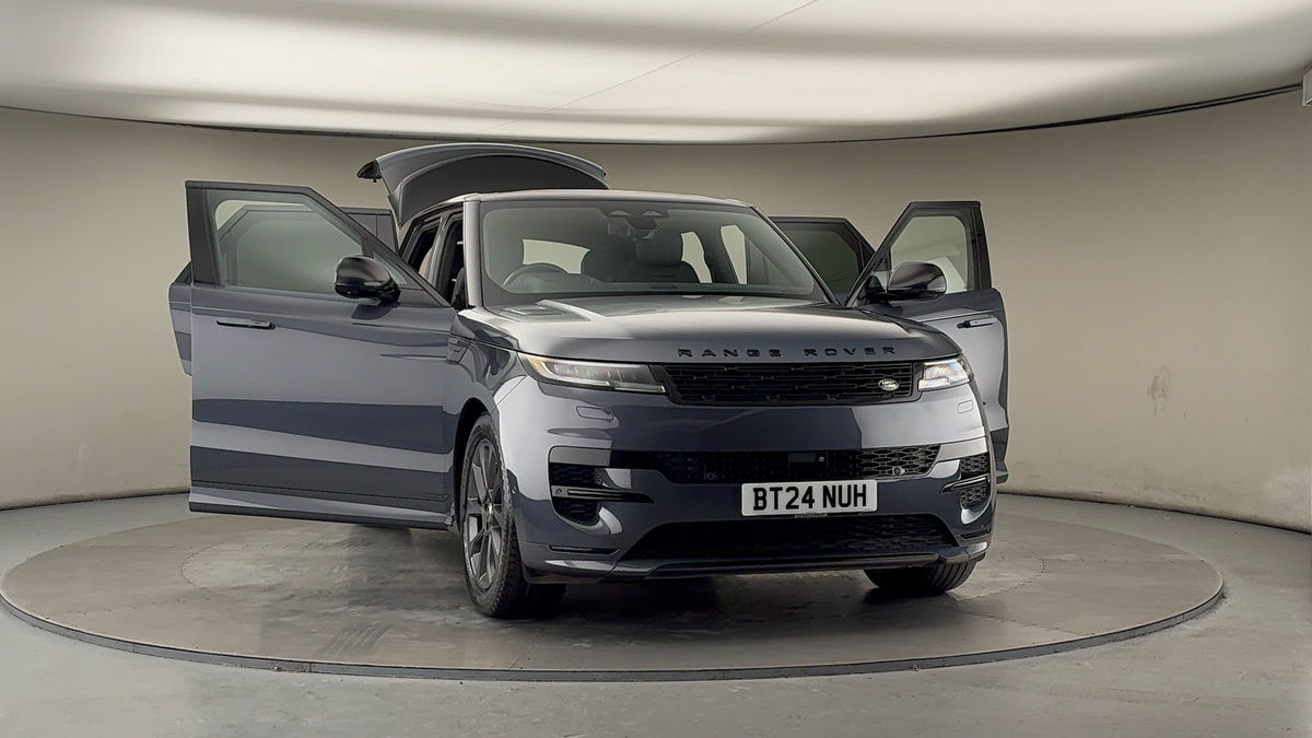 More views of Land Rover Range Rover Sport