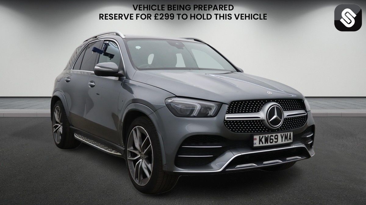 Mercedes-Benz GLE Sticky Header Image