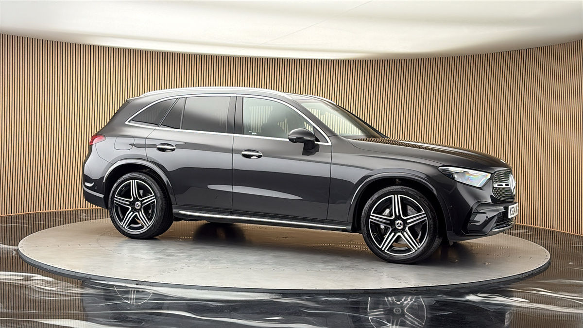 More views of Mercedes-Benz GLC
