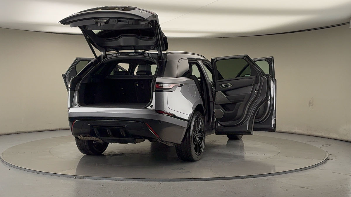 More views of Land Rover Range Rover Velar