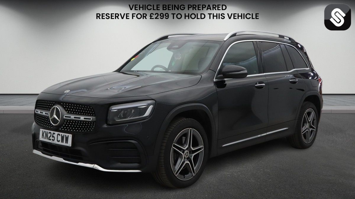Mercedes-Benz GLB Image 2