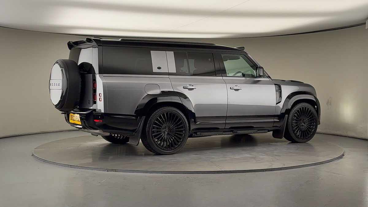 More views of Land Rover Defender 130