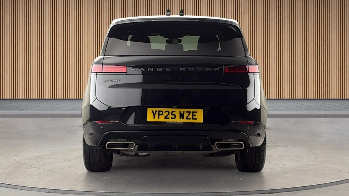 Land Rover Range Rover Sport Image 4