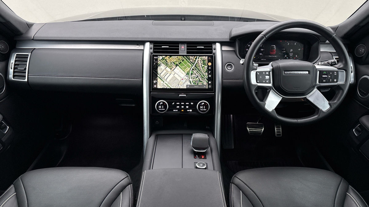 Land Rover Discovery Image 12