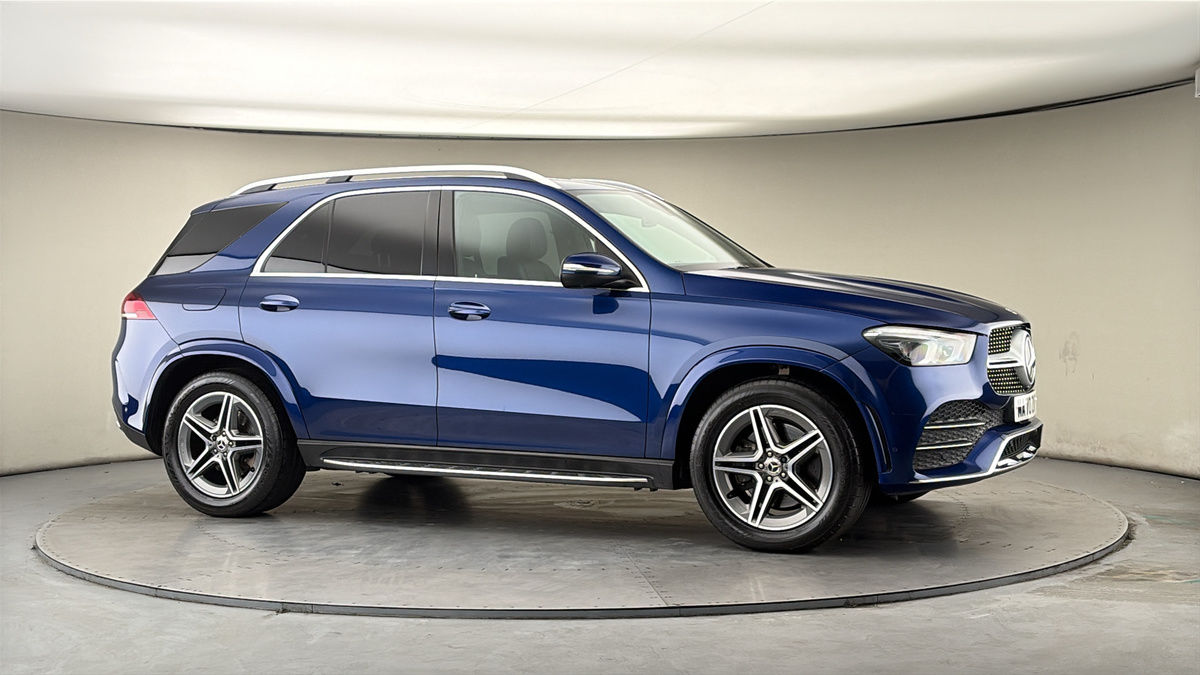 More views of Mercedes-Benz GLE