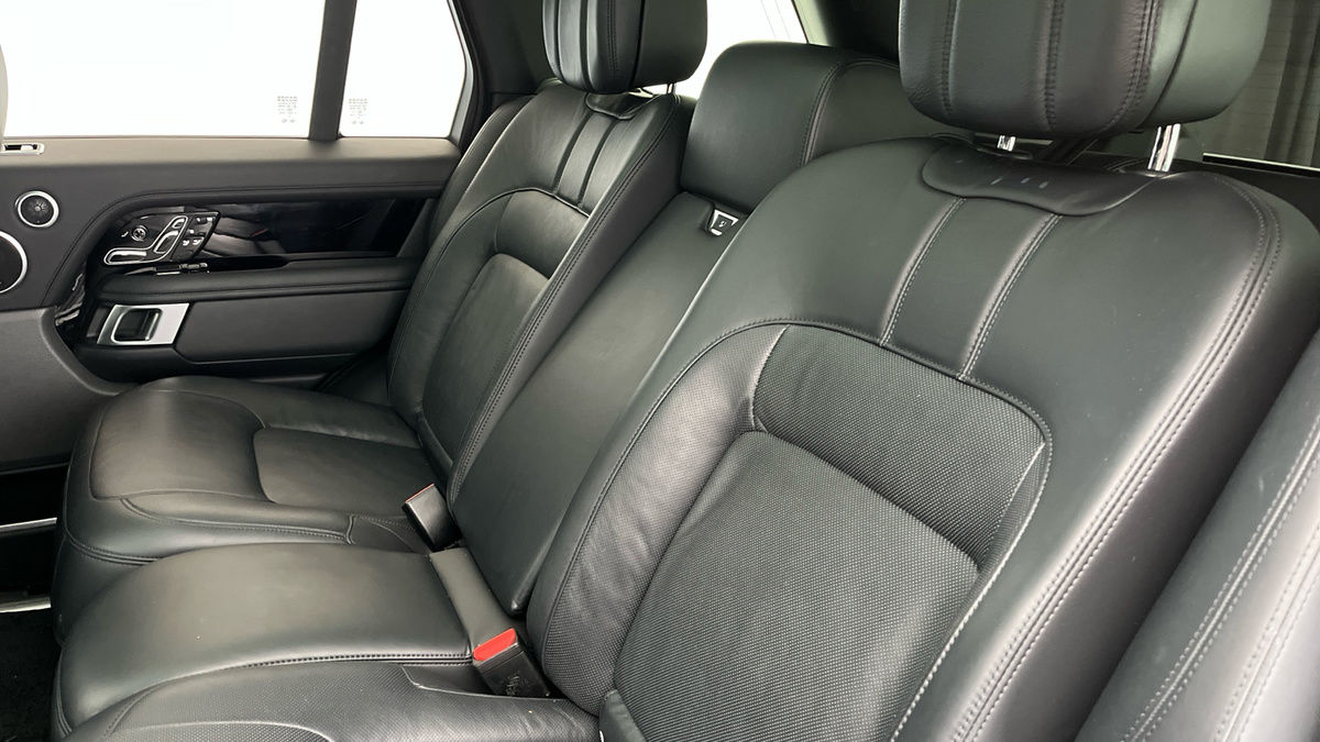 Land Rover Range Rover Image 8