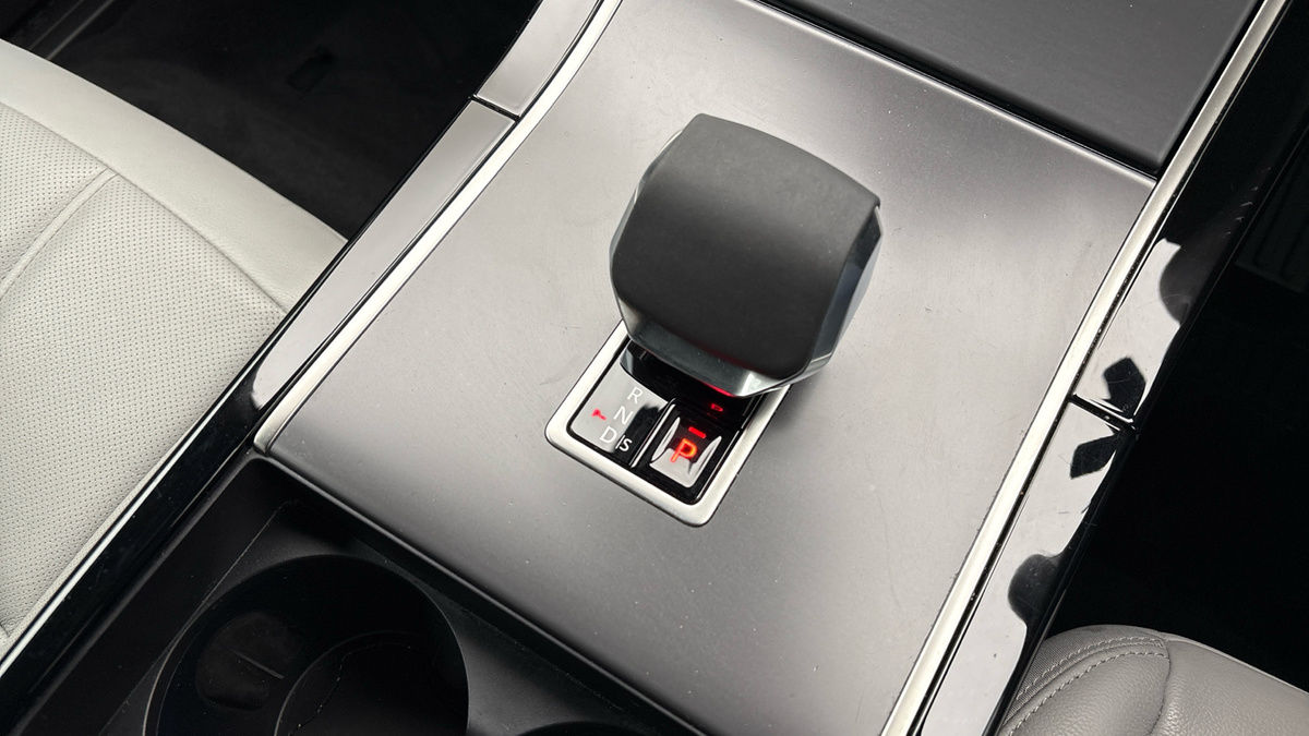 Land Rover Range Rover Evoque Image 6