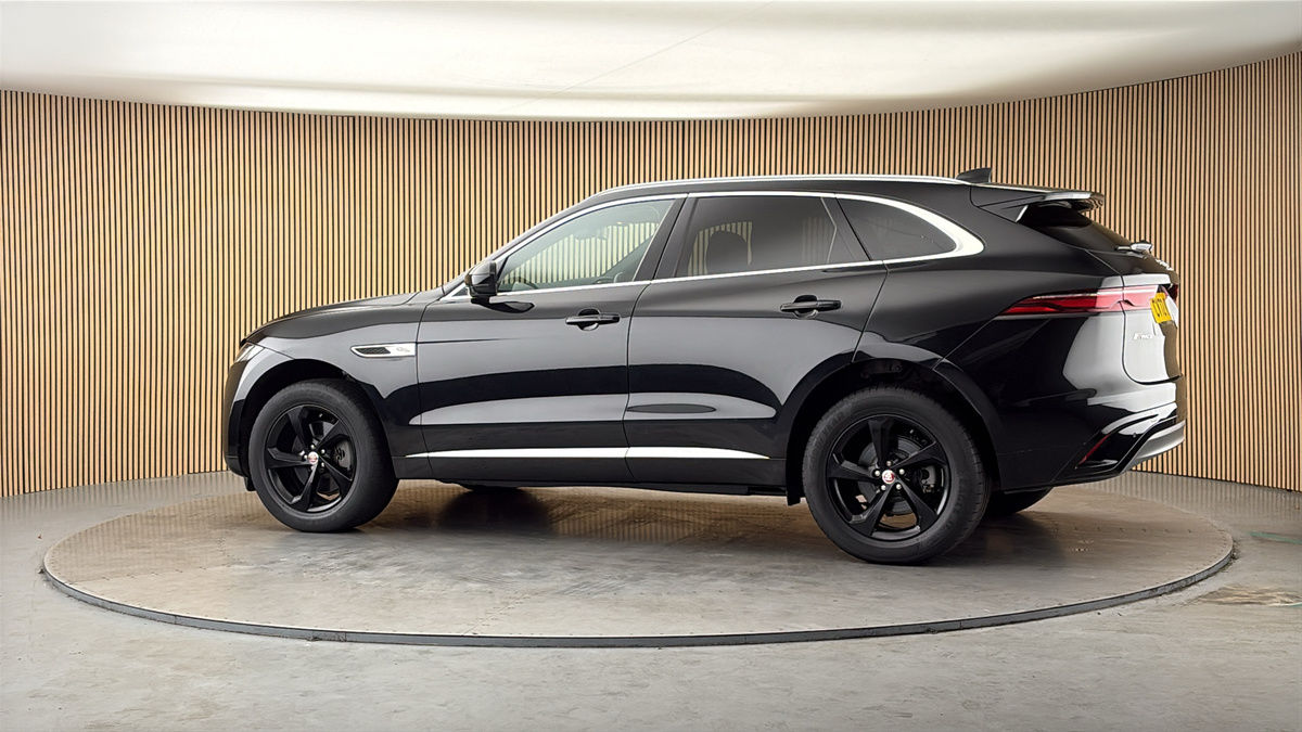 More views of Jaguar F-PACE