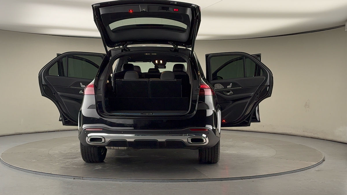 More views of Mercedes-Benz GLE