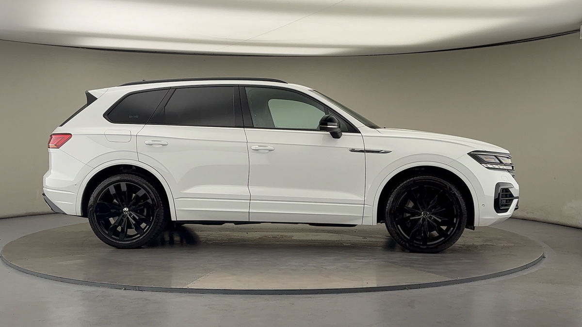 More views of Volkswagen Touareg