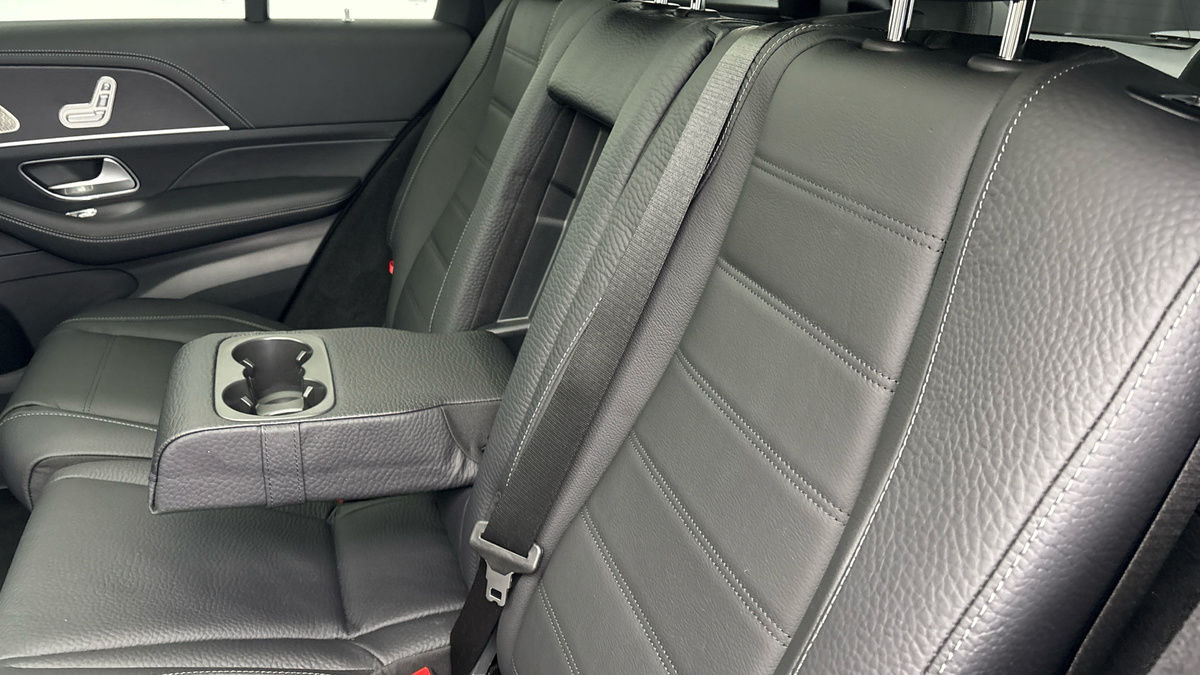 Mercedes-Benz GLE Image 9