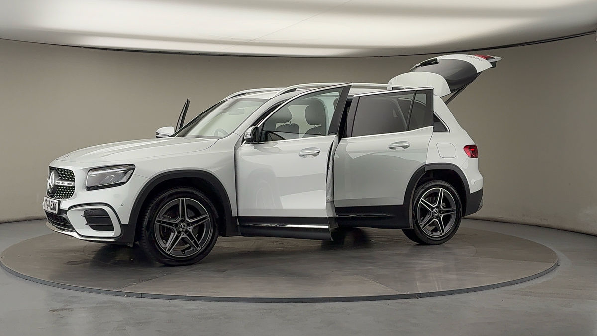 More views of Mercedes-Benz GLB