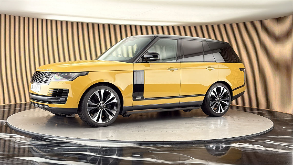 More views of Land Rover Range Rover