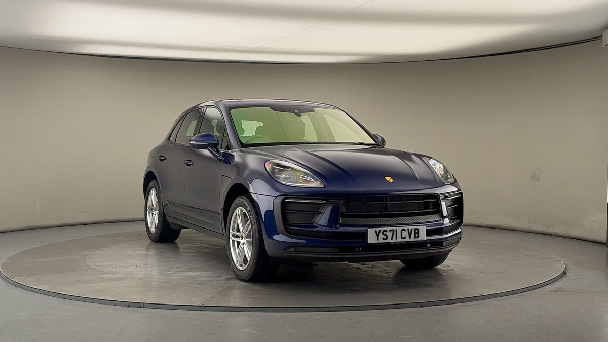 More views of Porsche Macan