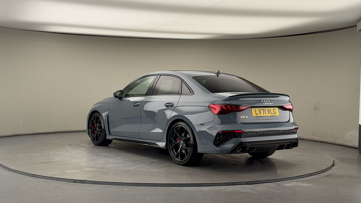 Audi RS3 Image 2