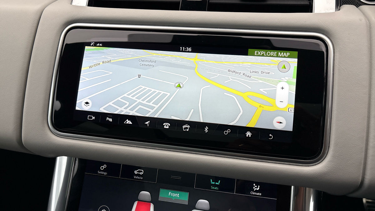 Land Rover Range Rover Sport Image 17