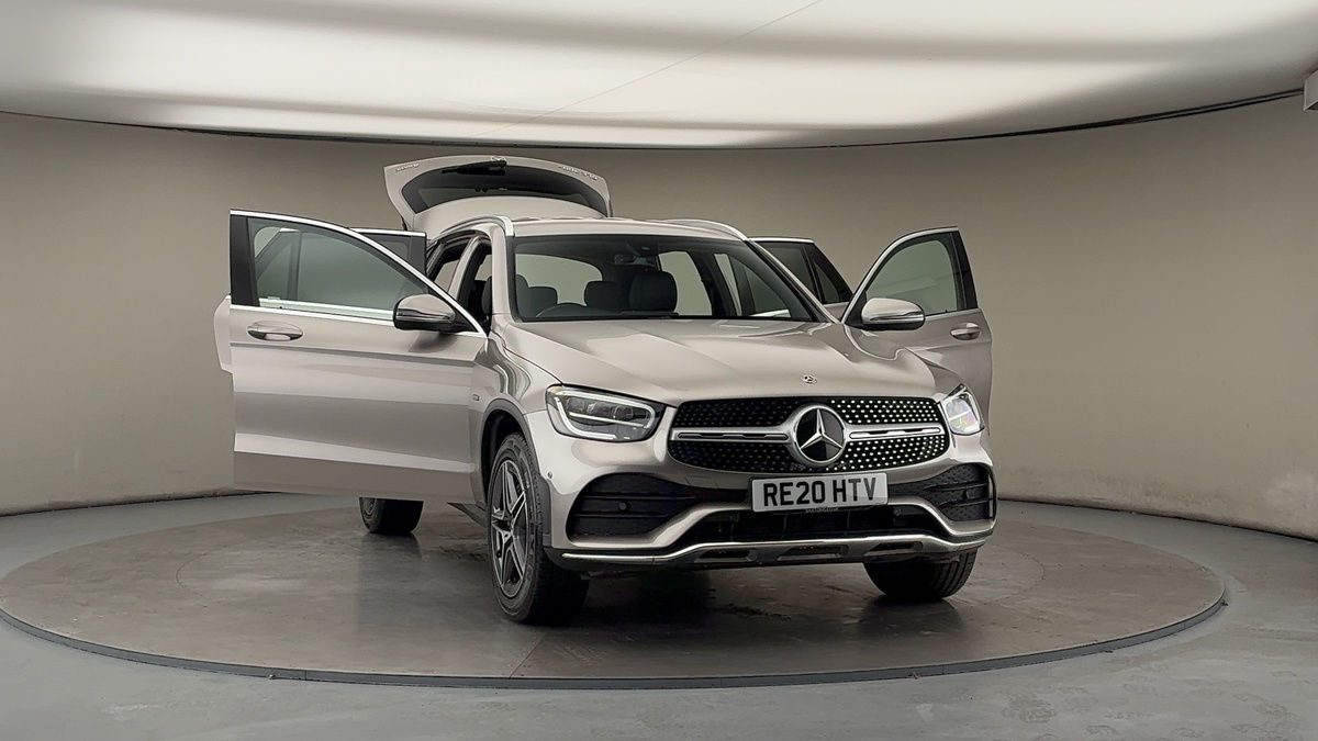 More views of Mercedes-Benz GLC
