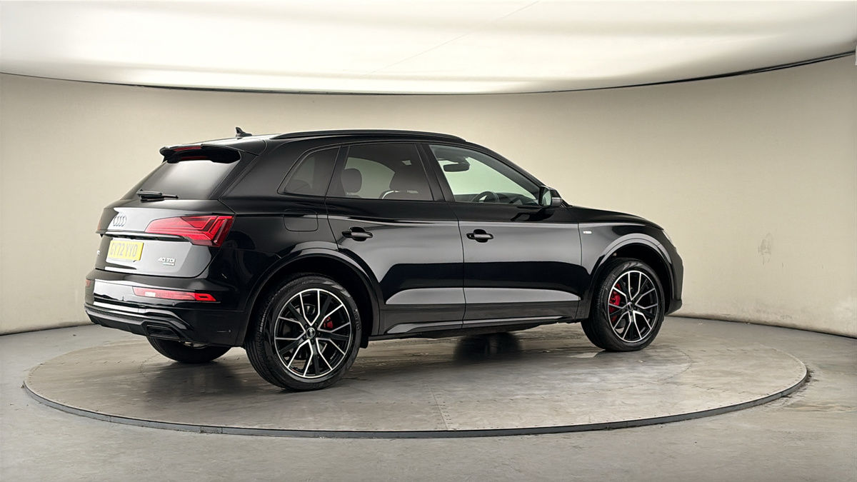 More views of Audi Q5