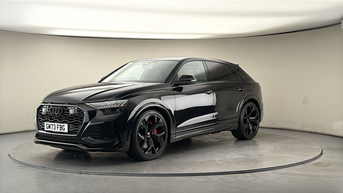 Audi RSQ8 Image 20