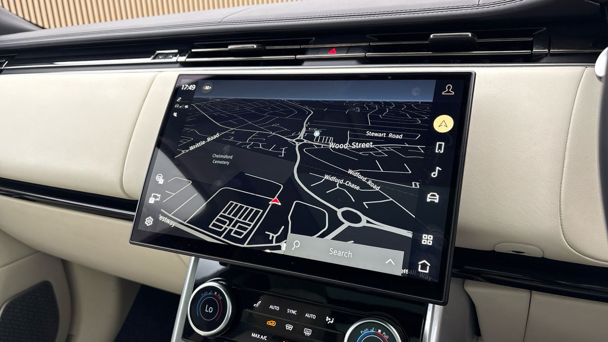 Land Rover Range Rover Image 17