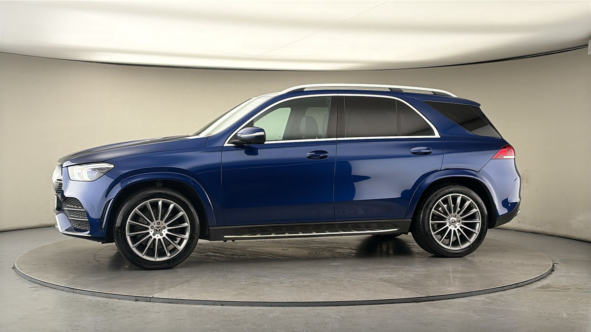 More views of Mercedes-Benz GLE