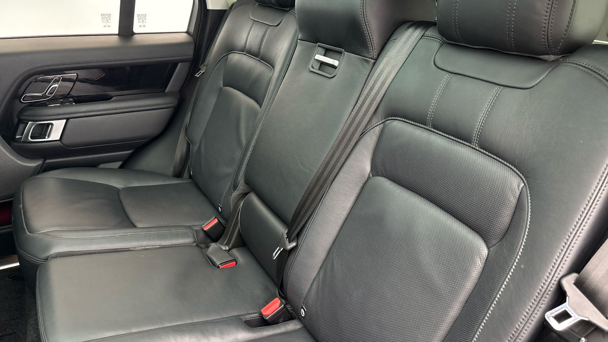Land Rover Range Rover Image 8
