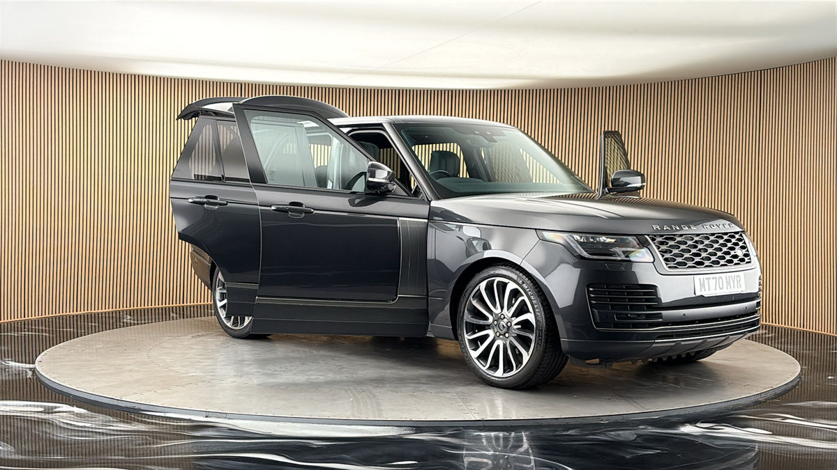 More views of Land Rover Range Rover