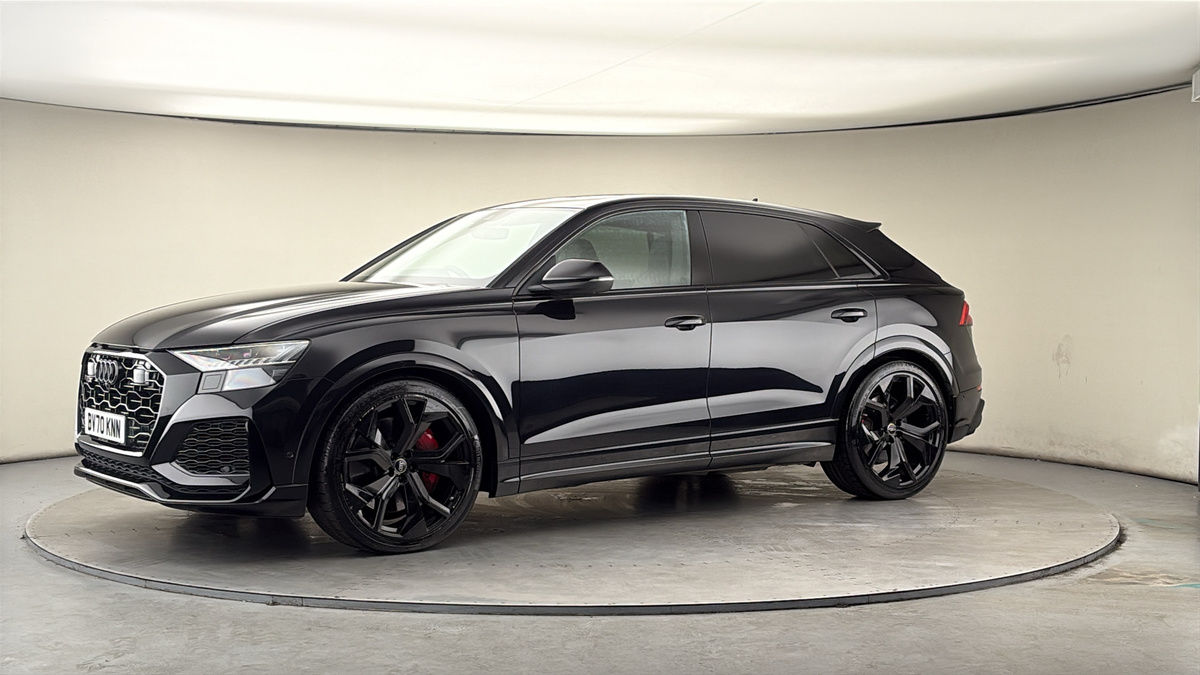 More views of Audi RSQ8