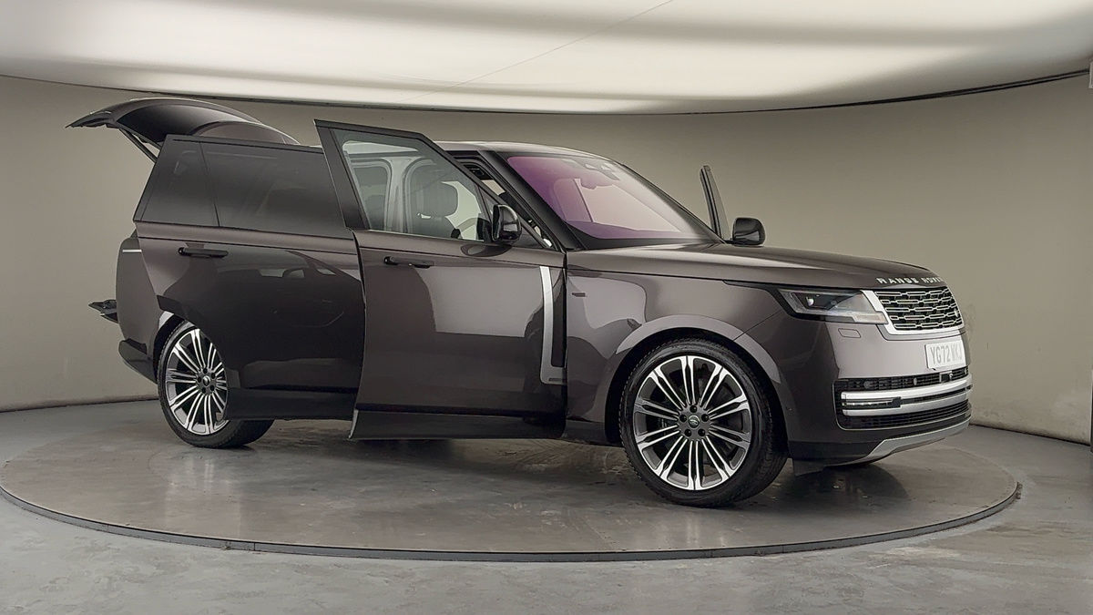 More views of Land Rover Range Rover