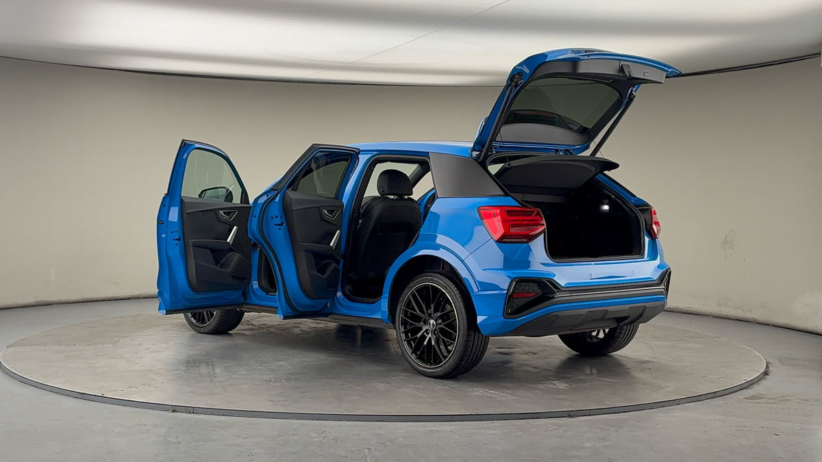 More views of Audi Q2