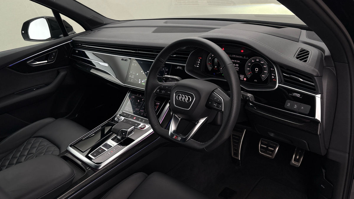 Audi SQ7 Image 5