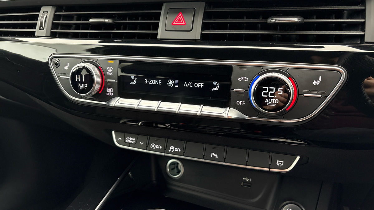 Audi A4 Avant Image 27