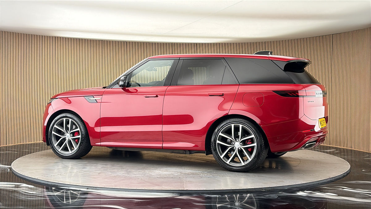 More views of Land Rover Range Rover Sport