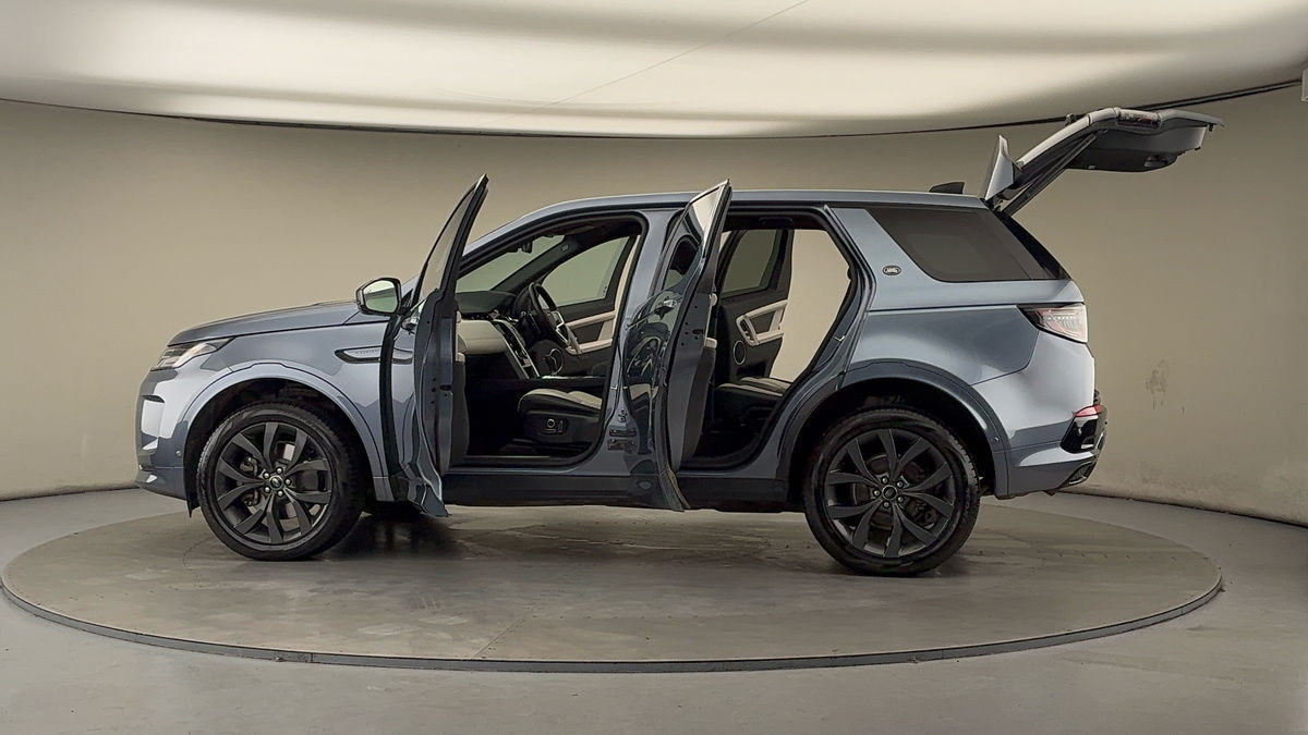 More views of Land Rover Discovery Sport