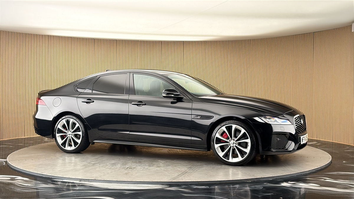 More views of Jaguar XF