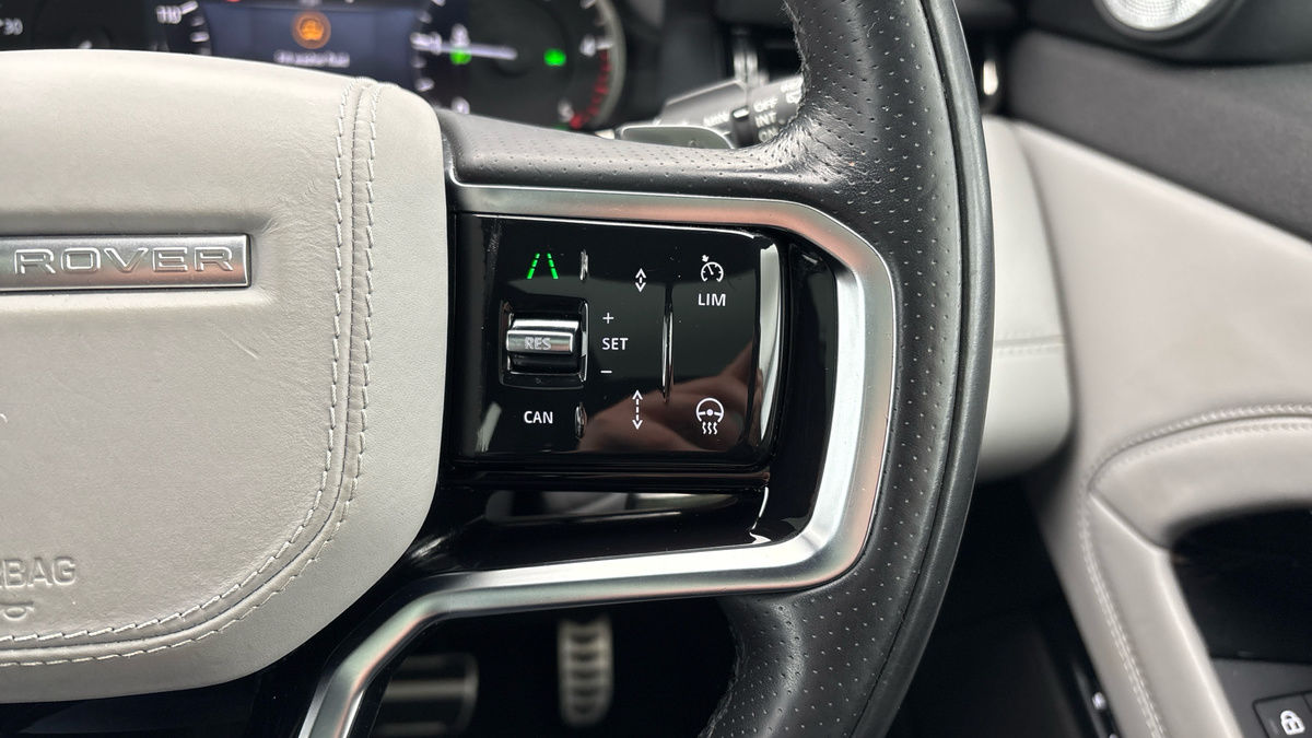 Land Rover Range Rover Evoque Image 14