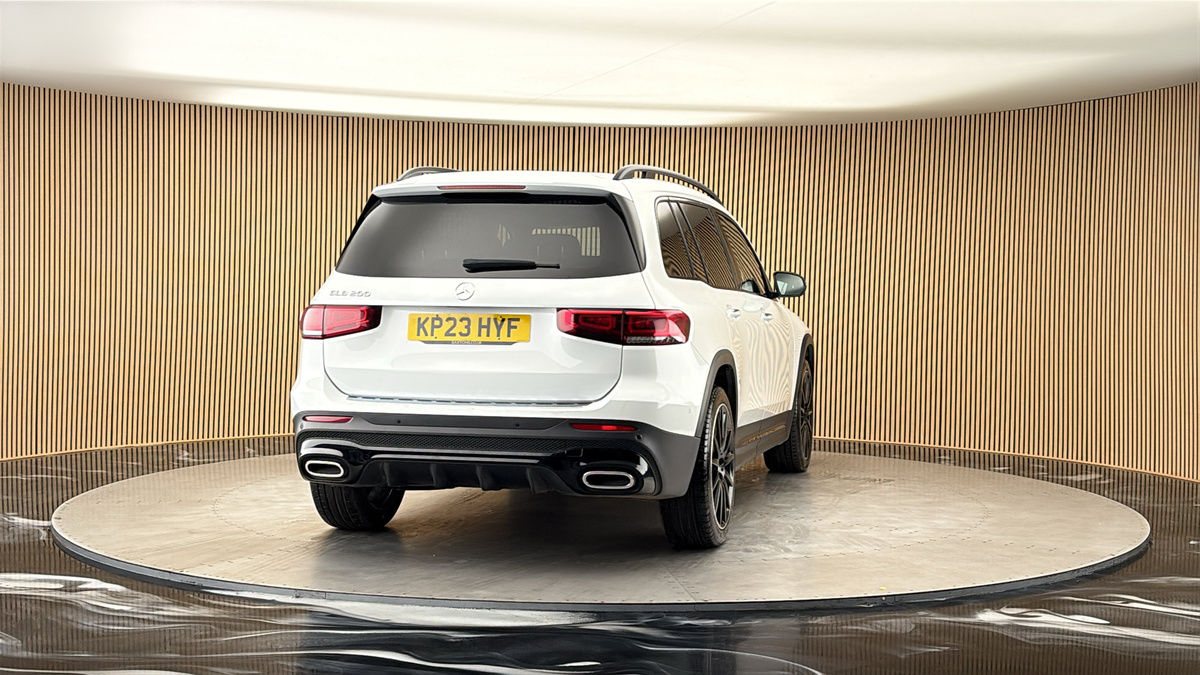 More views of Mercedes-Benz GLB