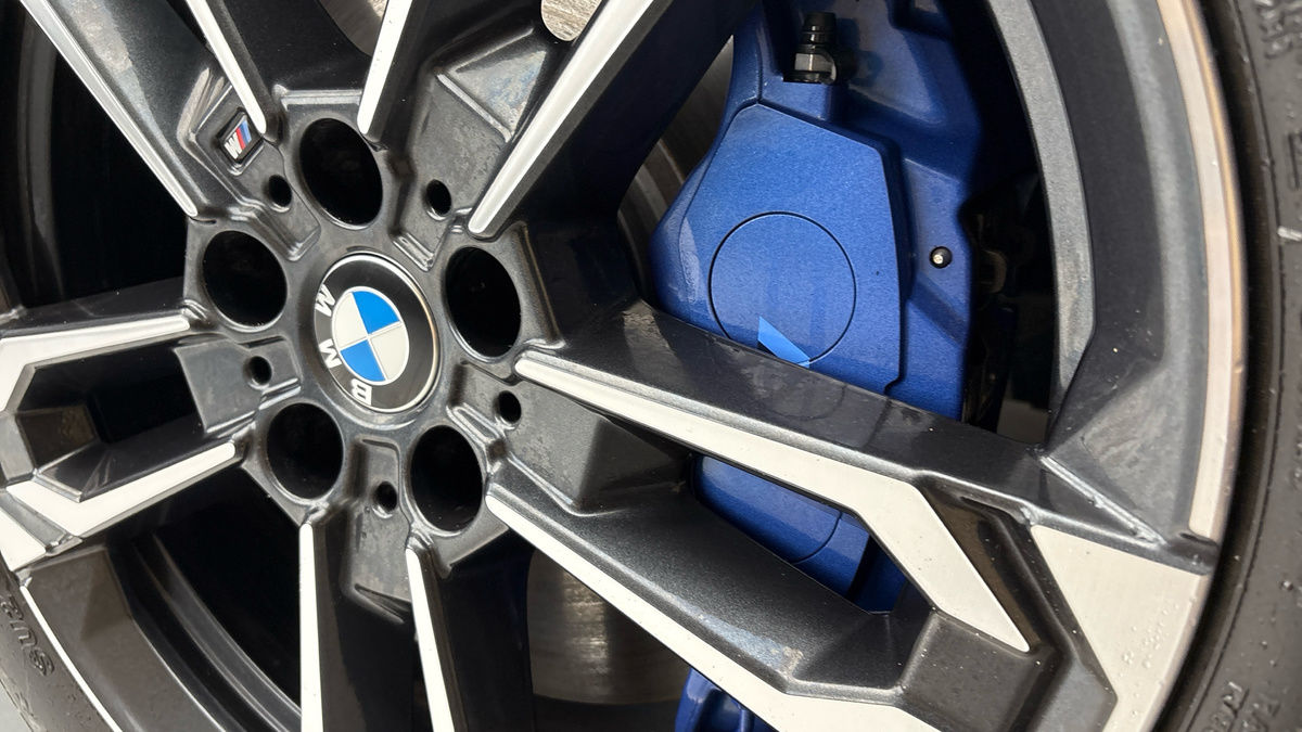 BMW iX1 Image 30