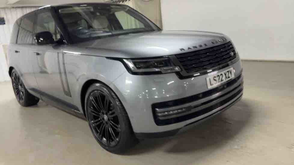 More views of Land Rover Range Rover