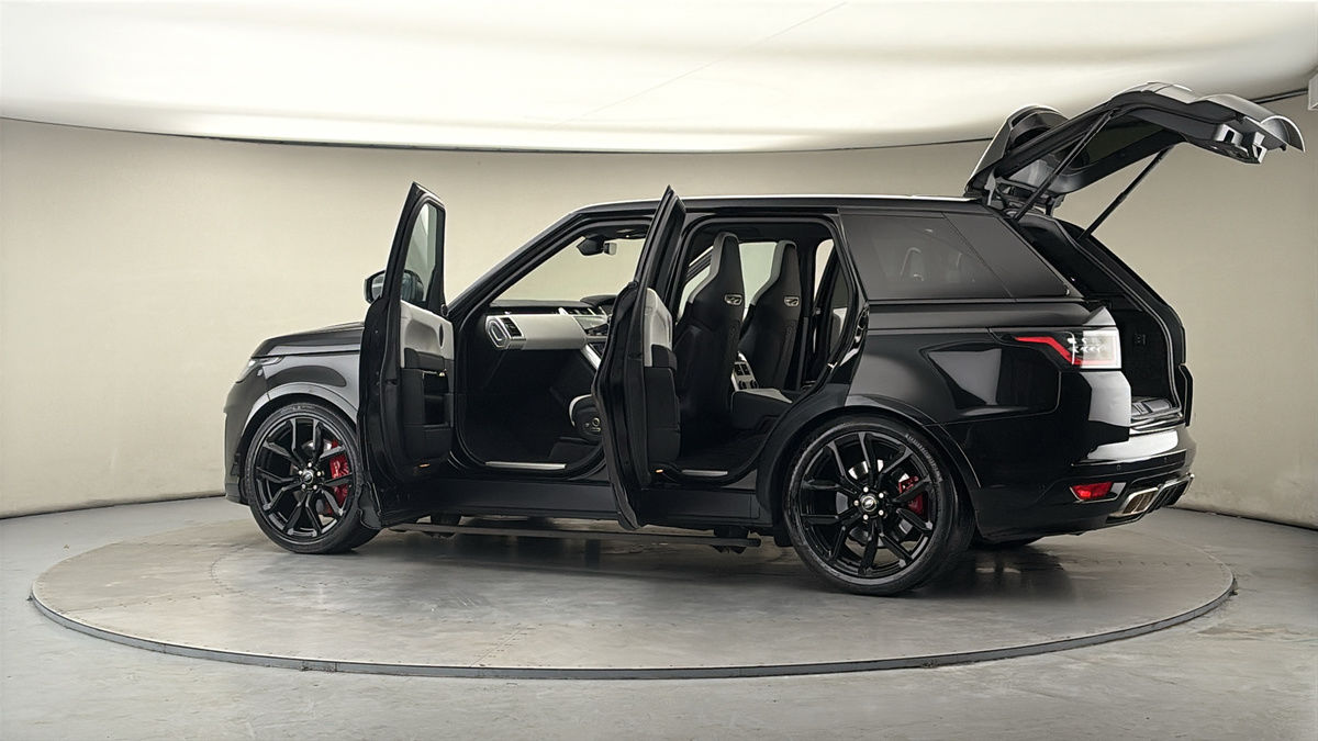 More views of Land Rover Range Rover Sport