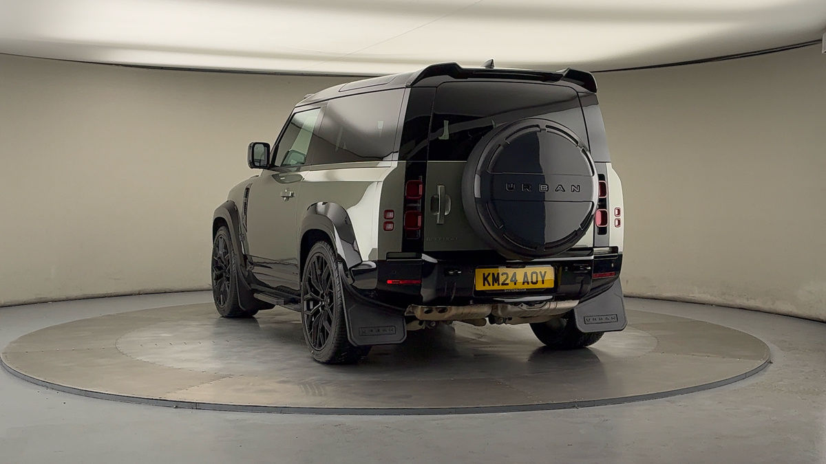 More views of Land Rover Defender 90