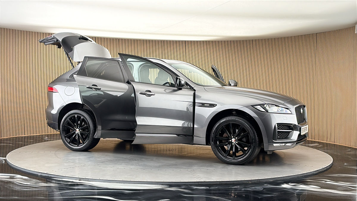 More views of Jaguar F-PACE