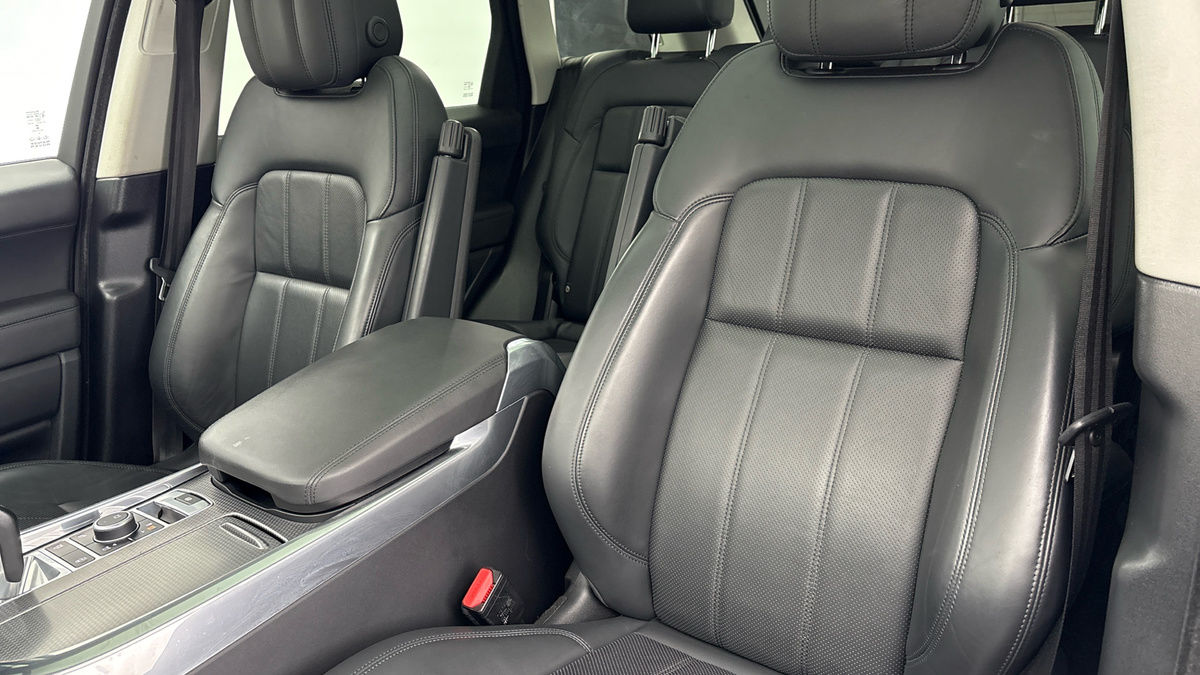 Land Rover Range Rover Sport Image 7