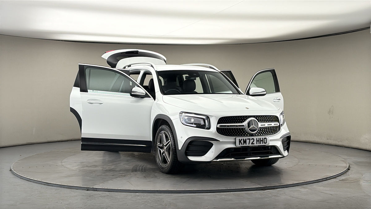 More views of Mercedes-Benz GLB